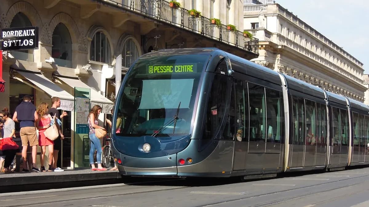 Getting Around Marseille: Complete Metro and Transport Guide