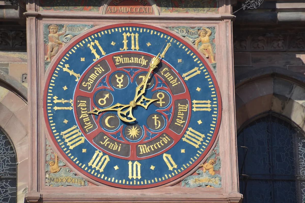 Strasbourg Astronomical Clock Guide: 10 Essential Visiting Tips