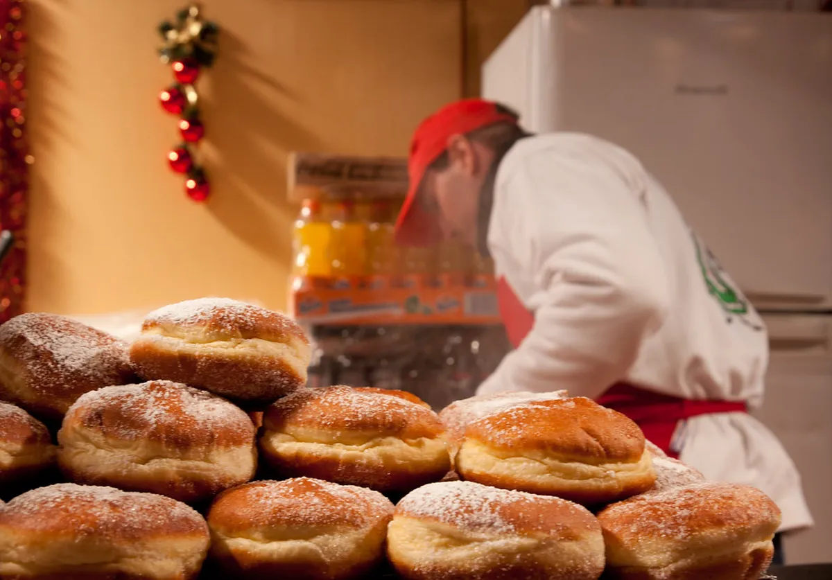 Traditional Alsatian Food in Strasbourg: 8 Essential Guide Sections