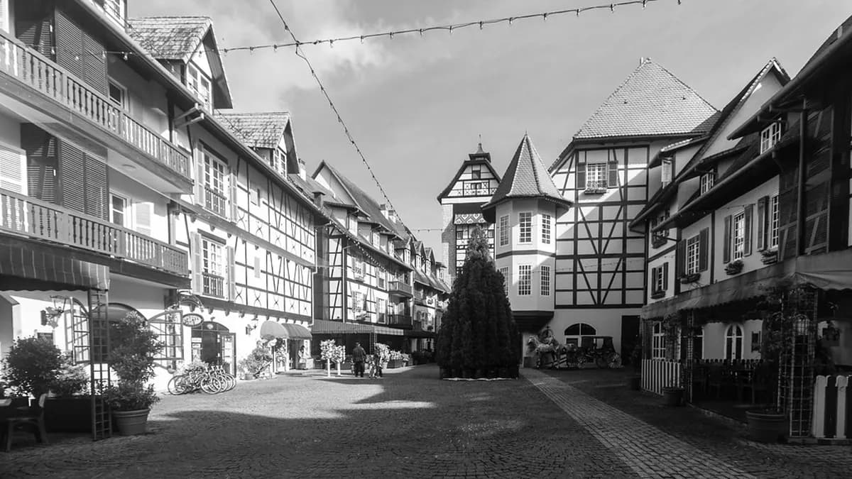 10 Best Hotels and Areas in Colmar (2026 Guide)