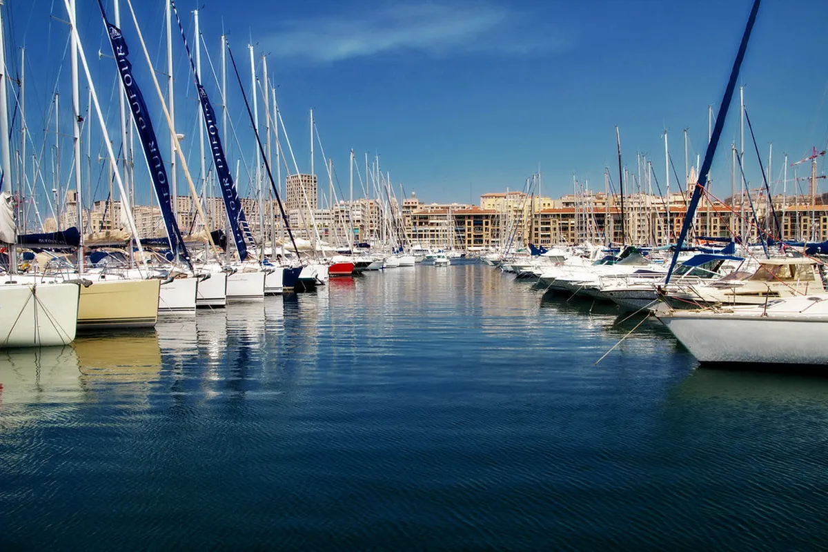 The sunny Vieux-Port harbour of Marseille