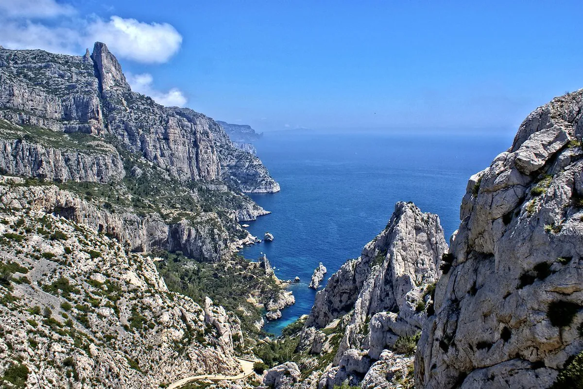 Turquoise limestone cliffs of the Calanques near Marseille