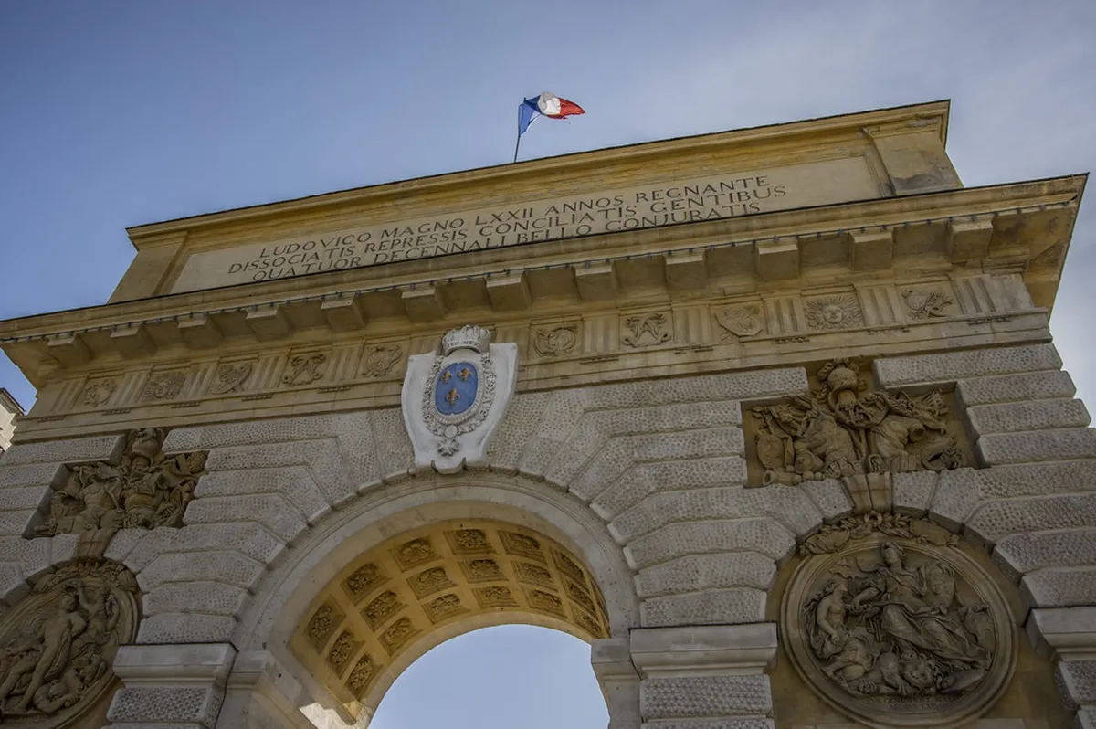 Promenade du Peyrou Arc de Triomphe and monuments, Montpellier