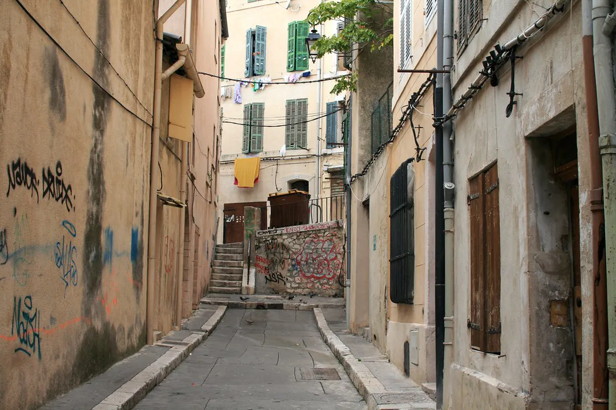 A narrow lane in the Le Panier district of Marseille